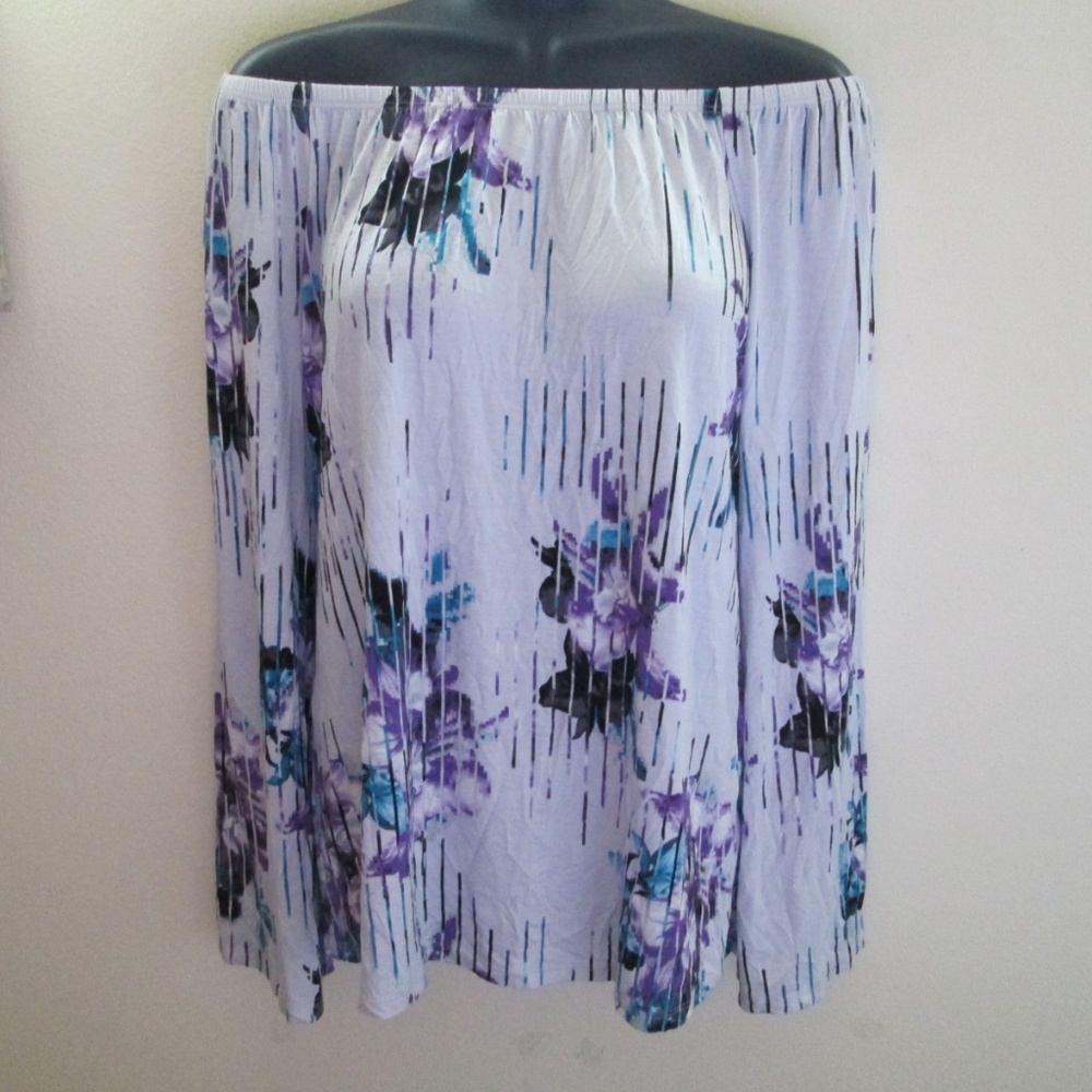 White House Black Market Floral Convertible Top